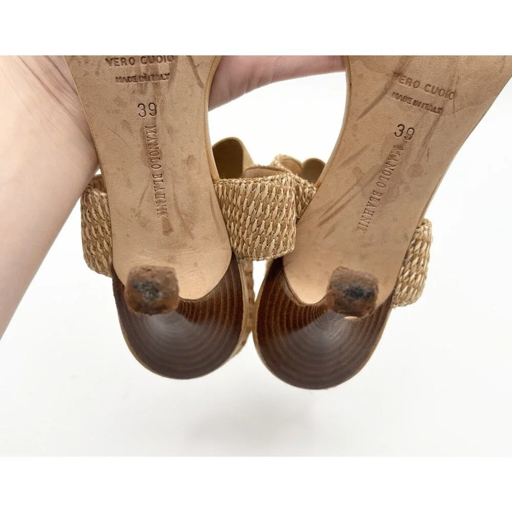 Manolo Blahnik manolo blahnik